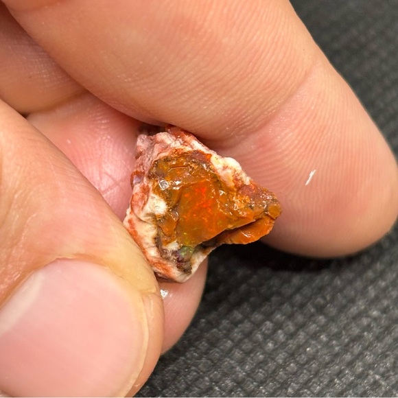 Mexican Fire Wish Bone Opal Specimen With A Fire Red Exterior & Blue Interior - Picture 12 of 13